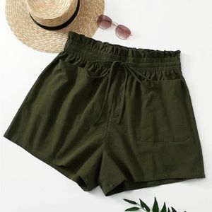 🍉 Shein shorts shirred drawstring waist, front pockets, pull on plus size cotton